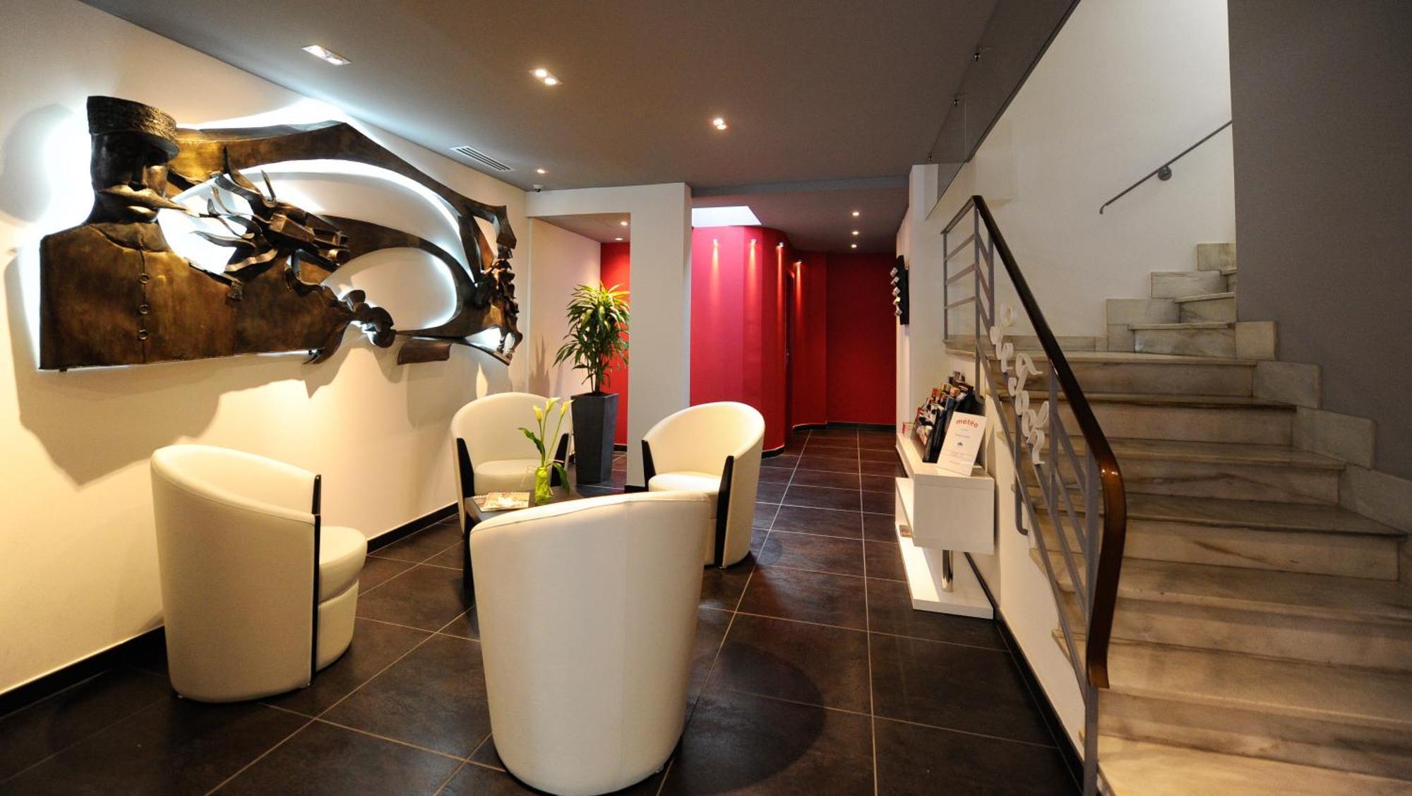 Hôtel Foch Tarbes Exterior foto